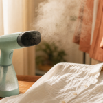 Quel defroisseur choisir : défroisseur vapeur vertical pour chemise froissée